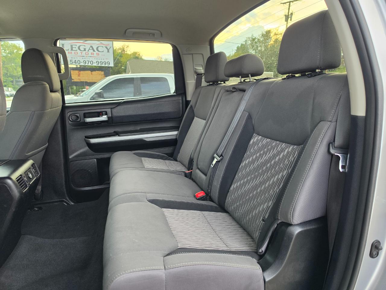 Toyota Tundra SR5 5.7L V8 CrewMax 4WD 2014