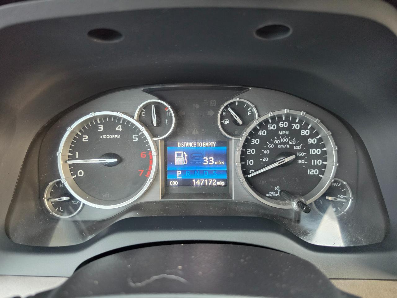 Toyota Tundra SR5 5.7L V8 CrewMax 4WD 2014