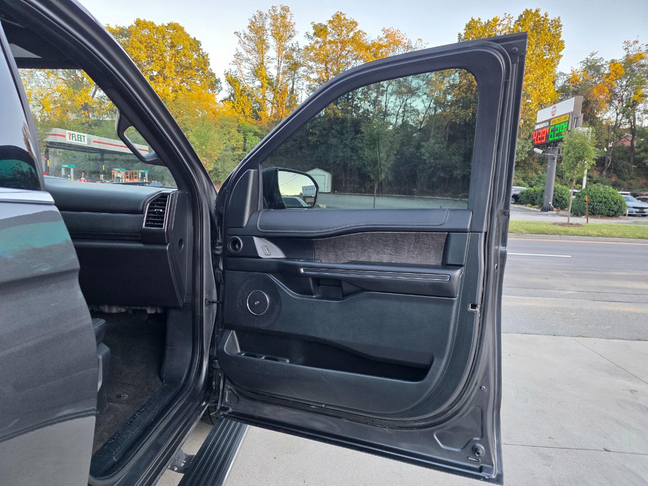 Ford Expedition MAX Limited 4WD 2020