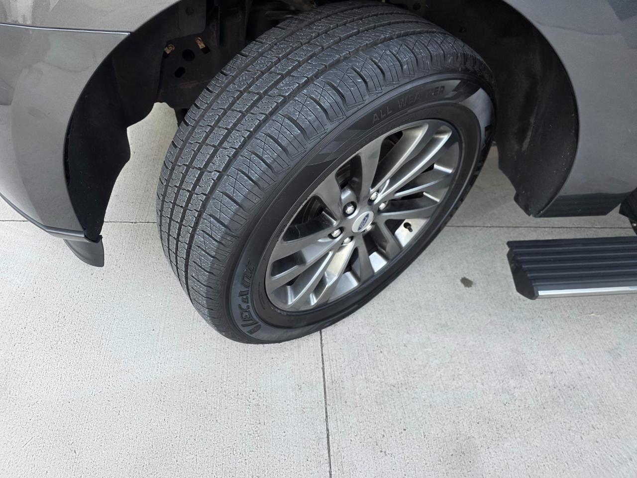 Ford Expedition MAX Limited 4WD 2020