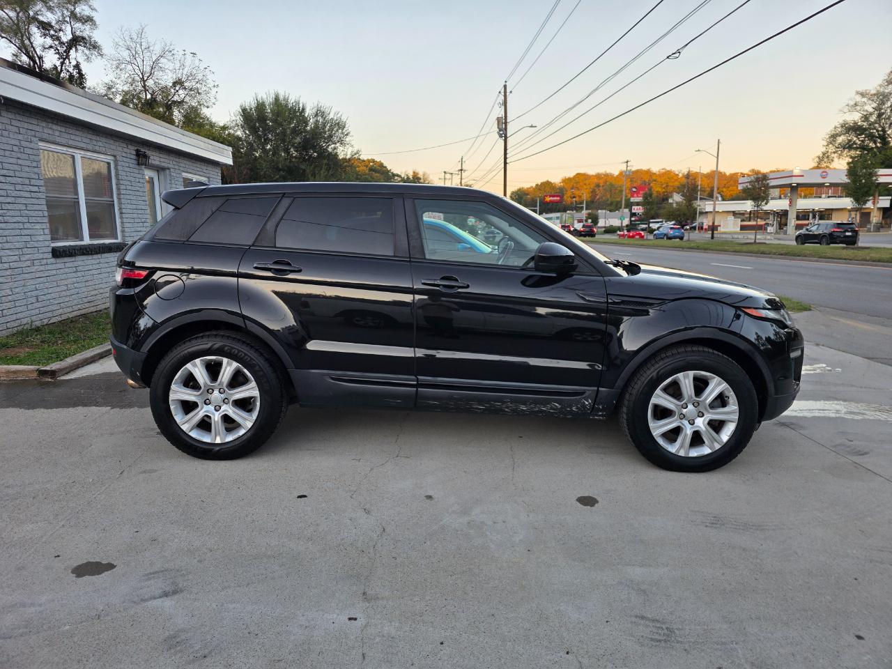 Land Rover Range Rover Evoque SE 2017