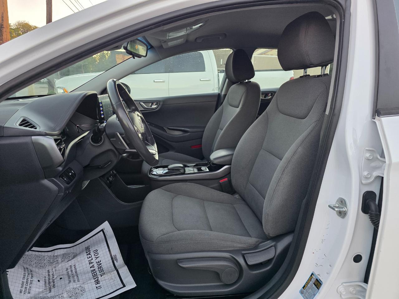 Hyundai Ioniq Electric SE 2020