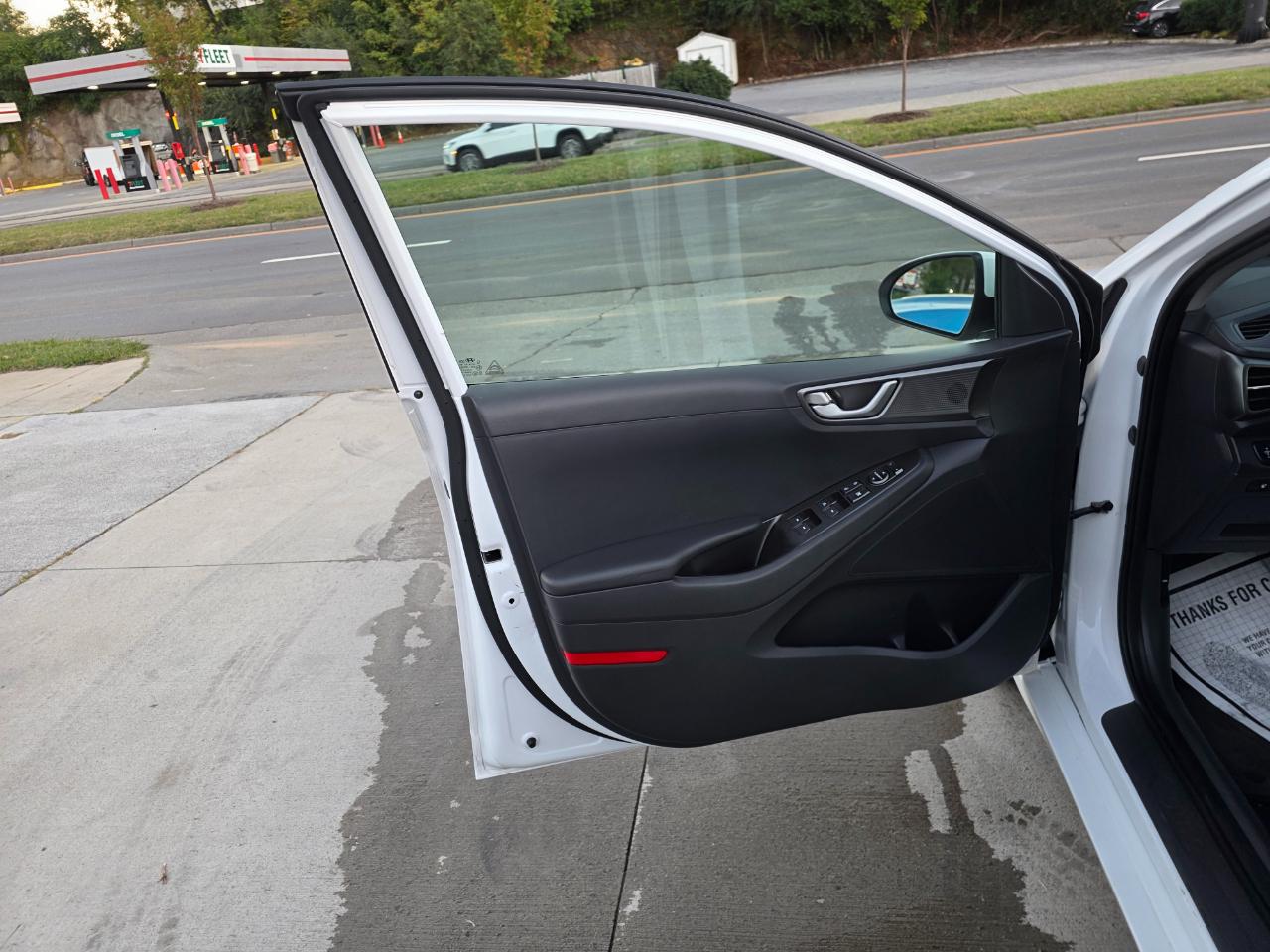 Hyundai Ioniq Electric SE 2020