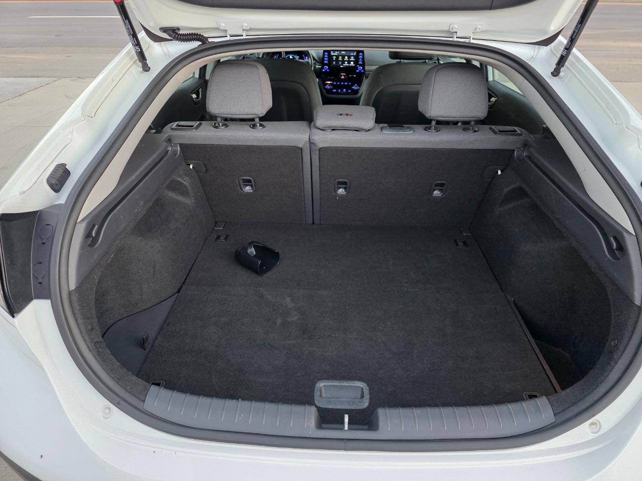 Hyundai Ioniq Electric SE 2020