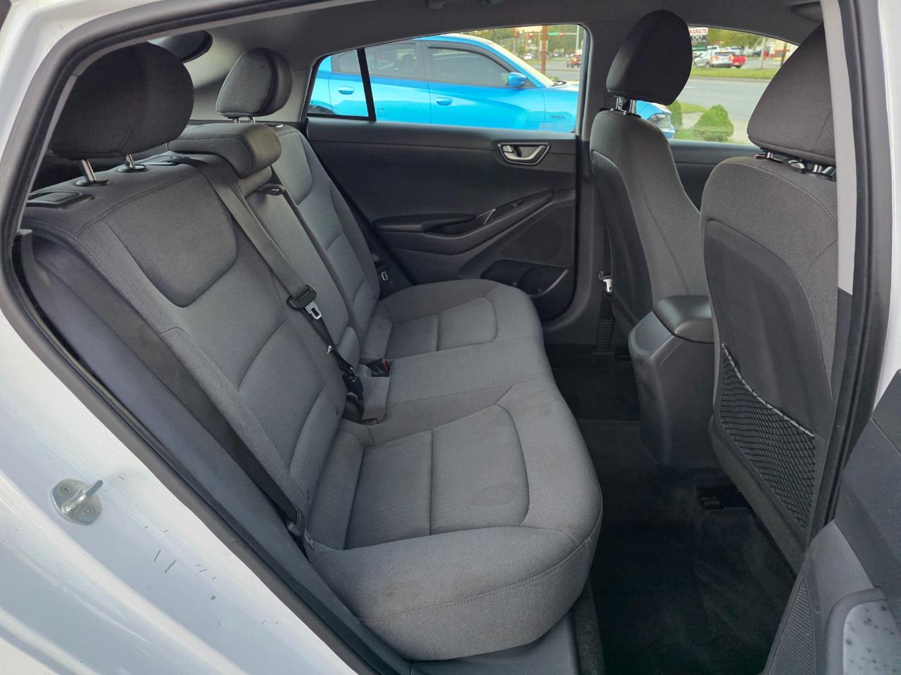 Hyundai Ioniq Electric SE 2020