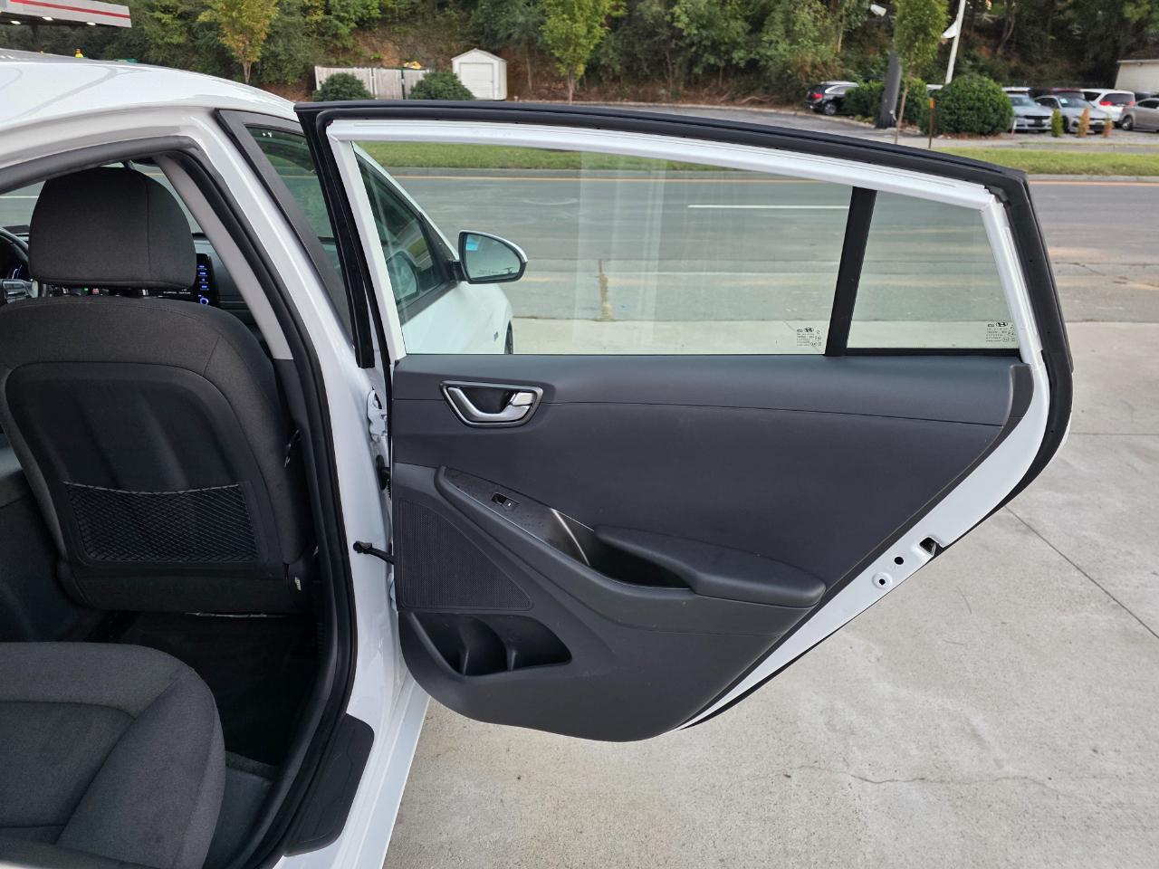 Hyundai Ioniq Electric SE 2020