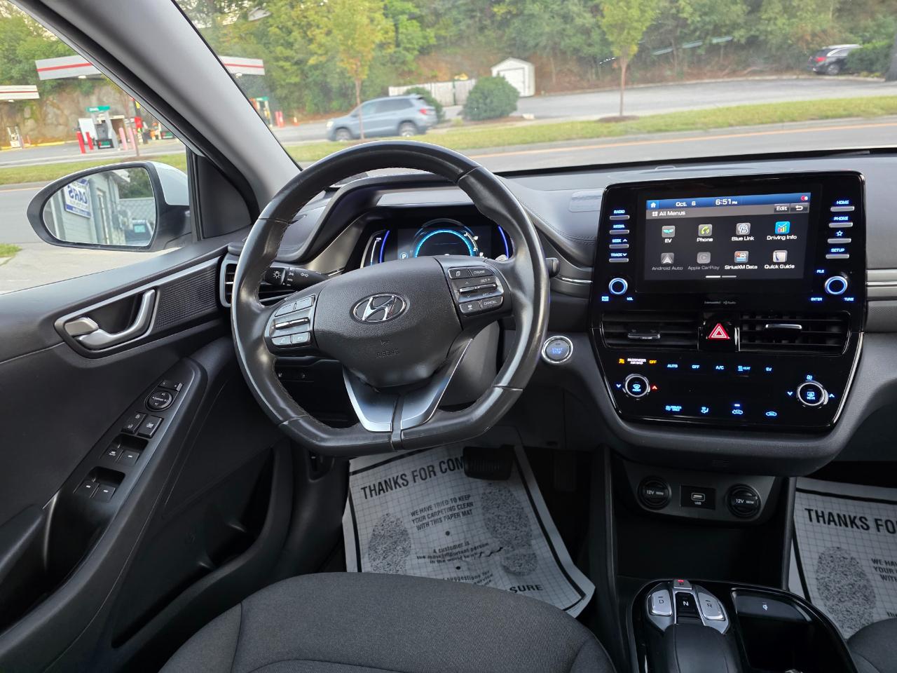 Hyundai Ioniq Electric SE 2020
