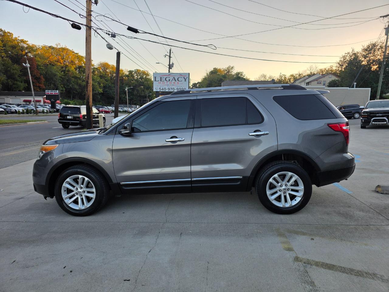 Ford Explorer XLT 4WD 2014