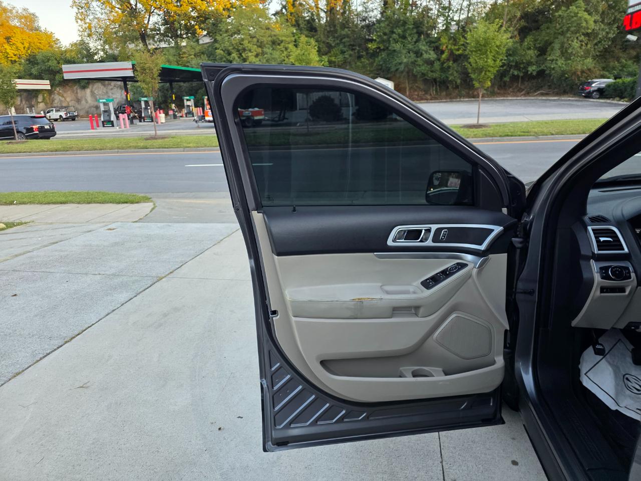 Ford Explorer XLT 4WD 2014