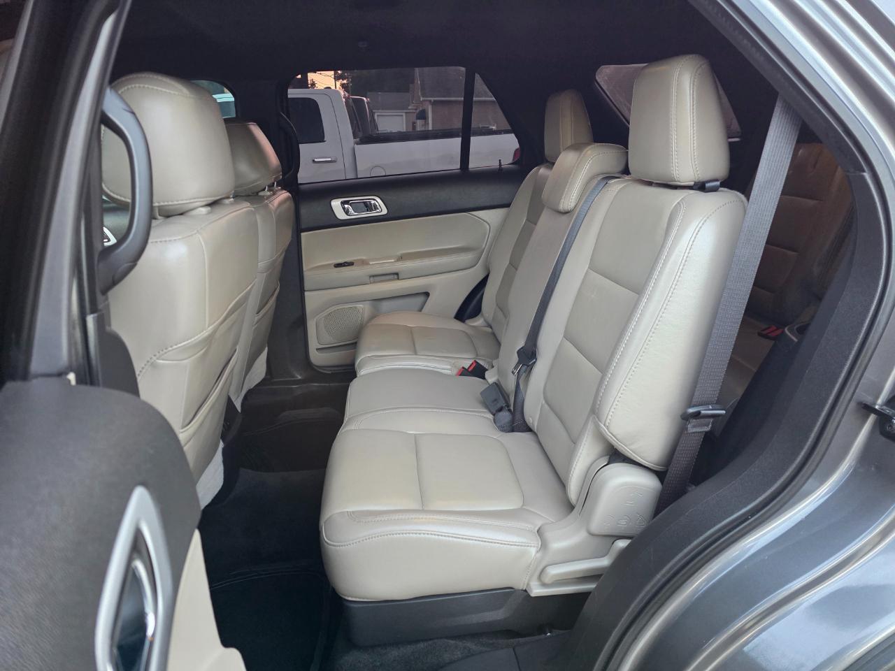 Ford Explorer XLT 4WD 2014