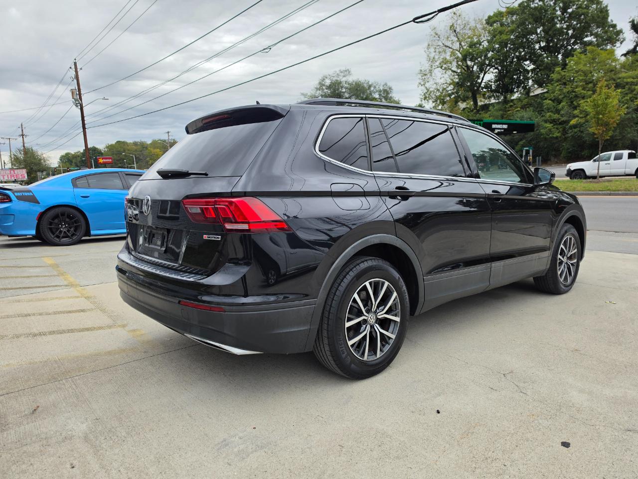 Volkswagen Tiguan SEL 4Motion AWD 2019