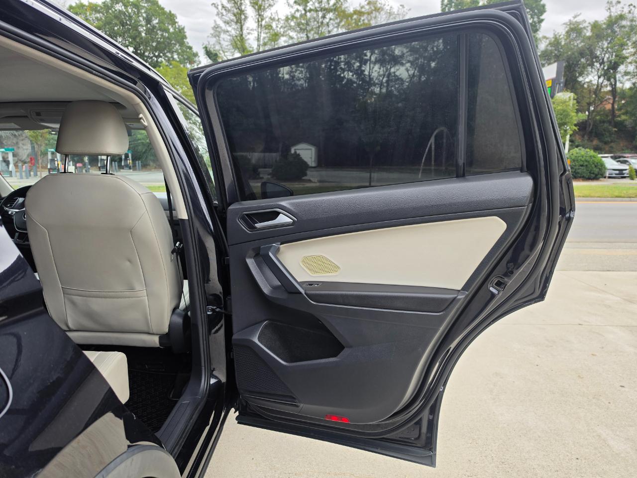 Volkswagen Tiguan SEL 4Motion AWD 2019