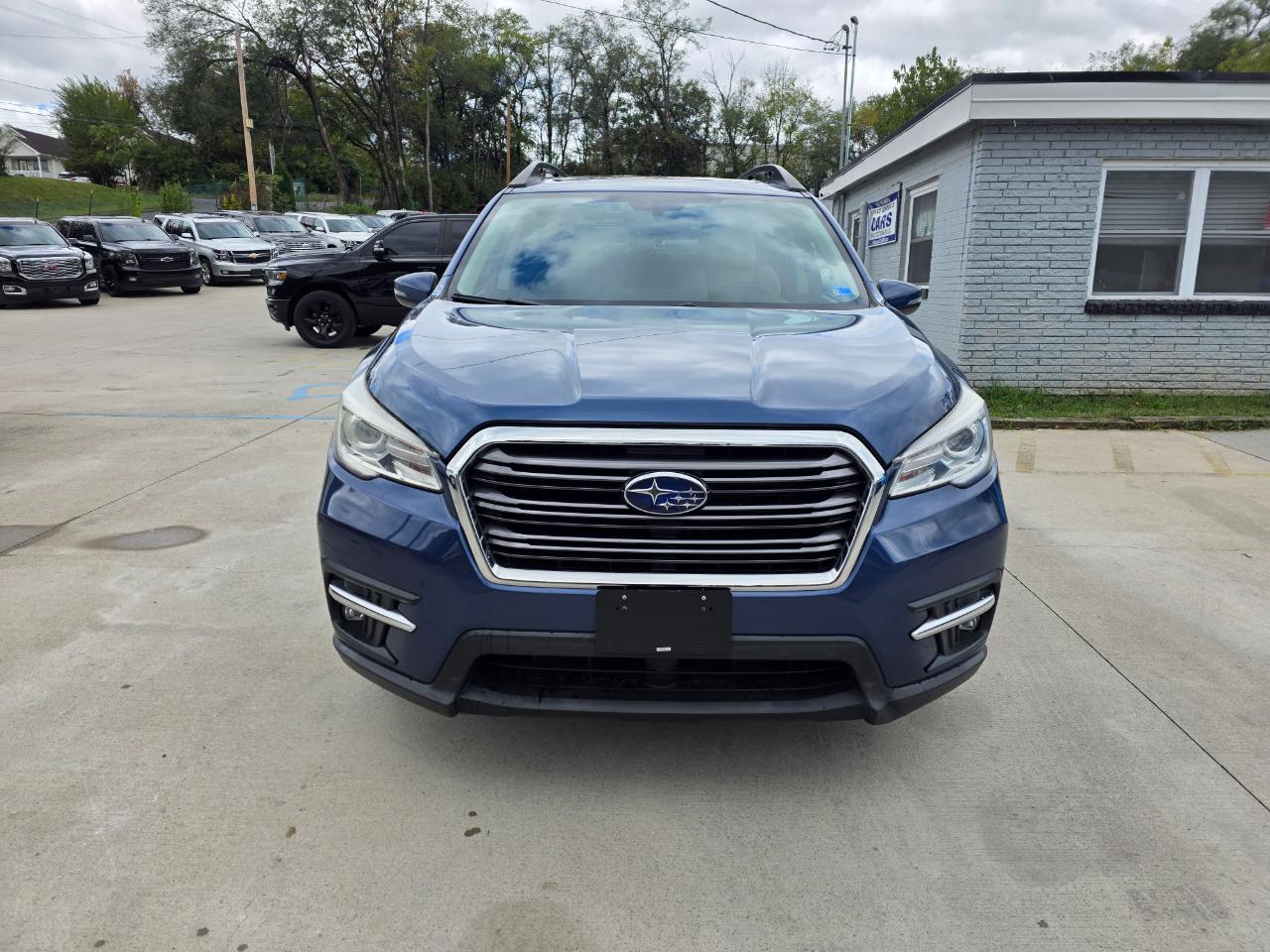 Subaru Ascent Limited w/8-Passenger Technology Pkg 2020
