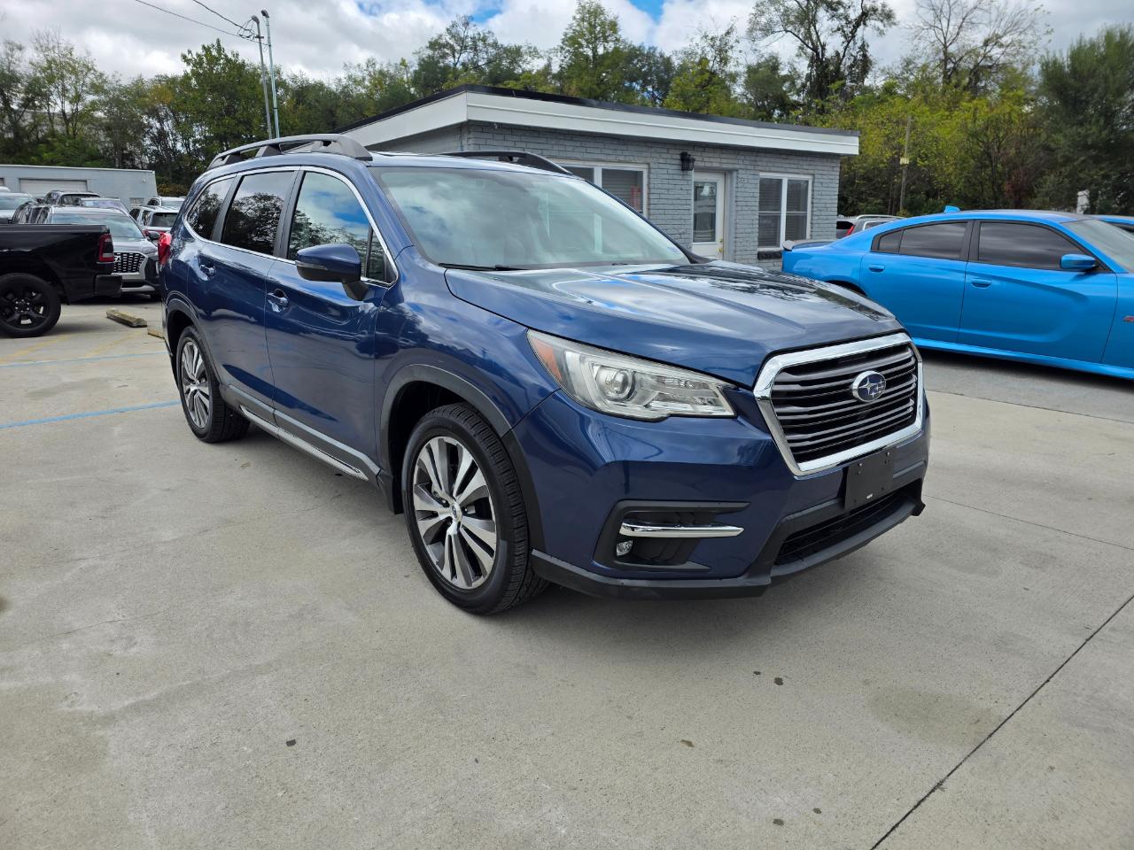 Subaru Ascent Limited w/8-Passenger Technology Pkg 2020