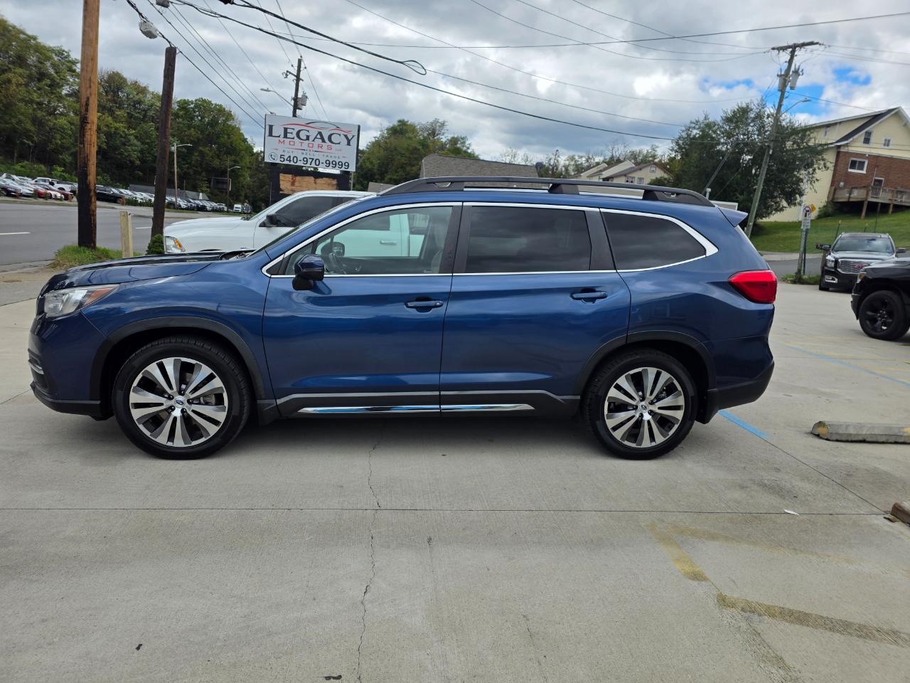 Subaru Ascent Limited w/8-Passenger Technology Pkg 2020