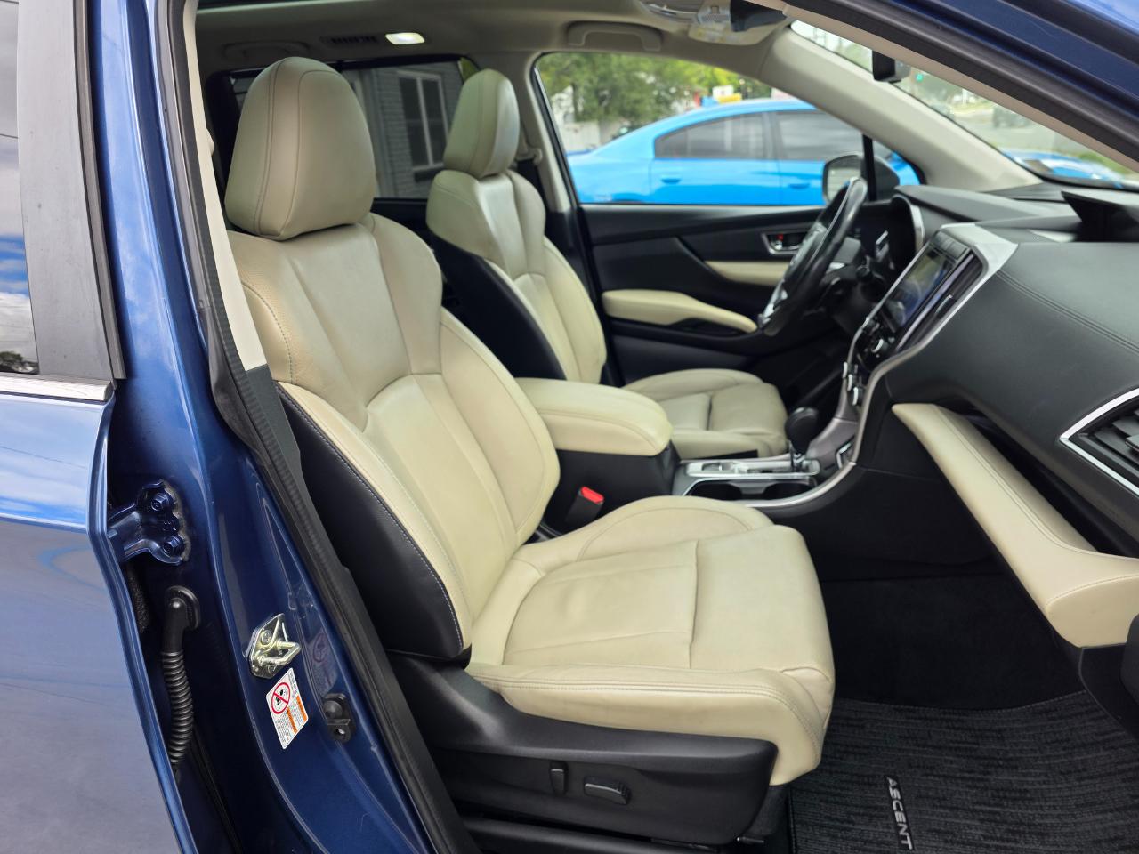 Subaru Ascent Limited w/8-Passenger Technology Pkg 2020