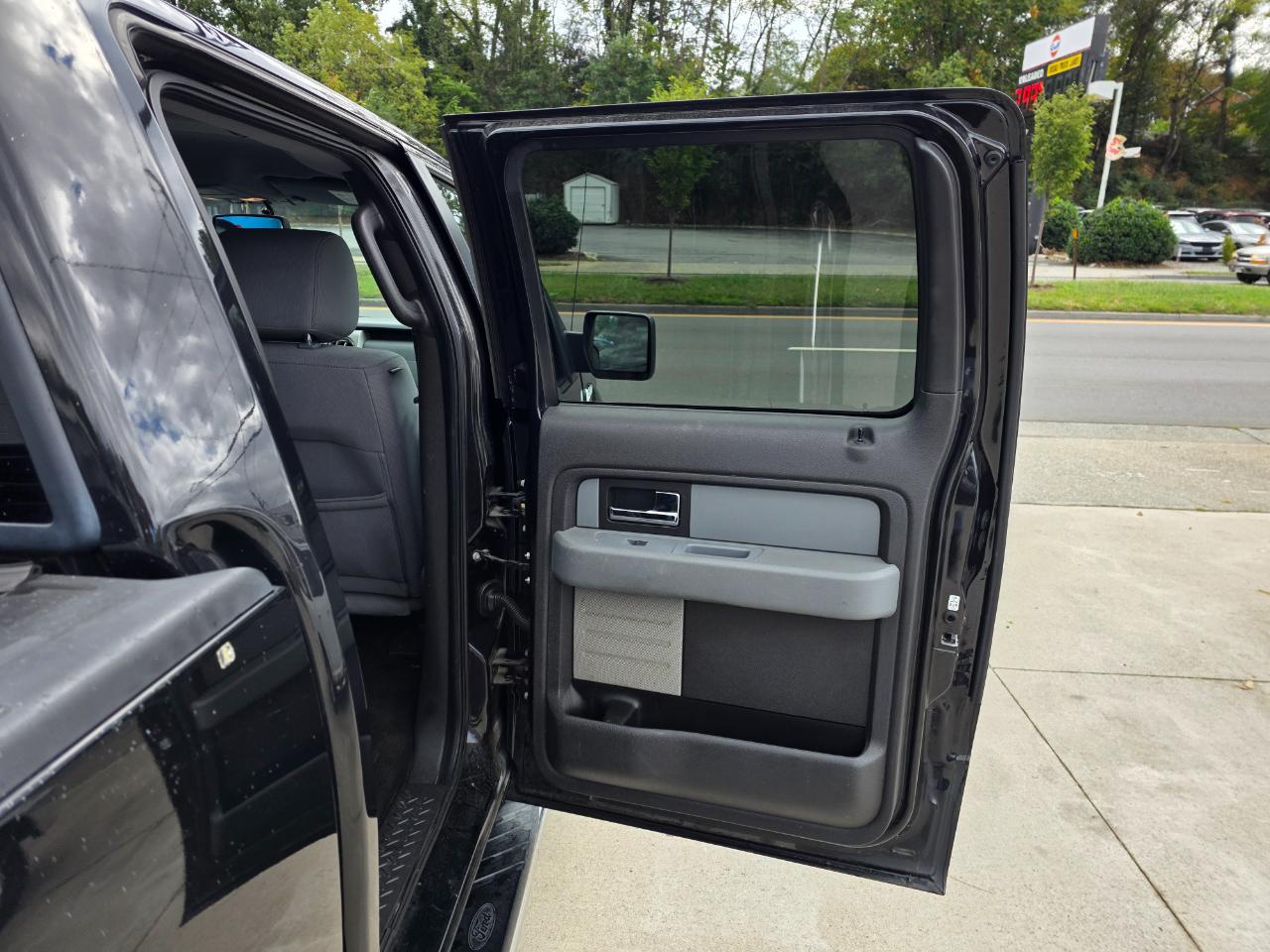 Ford F-150 XLT SuperCrew 6.5-ft. Bed 4WD 2012