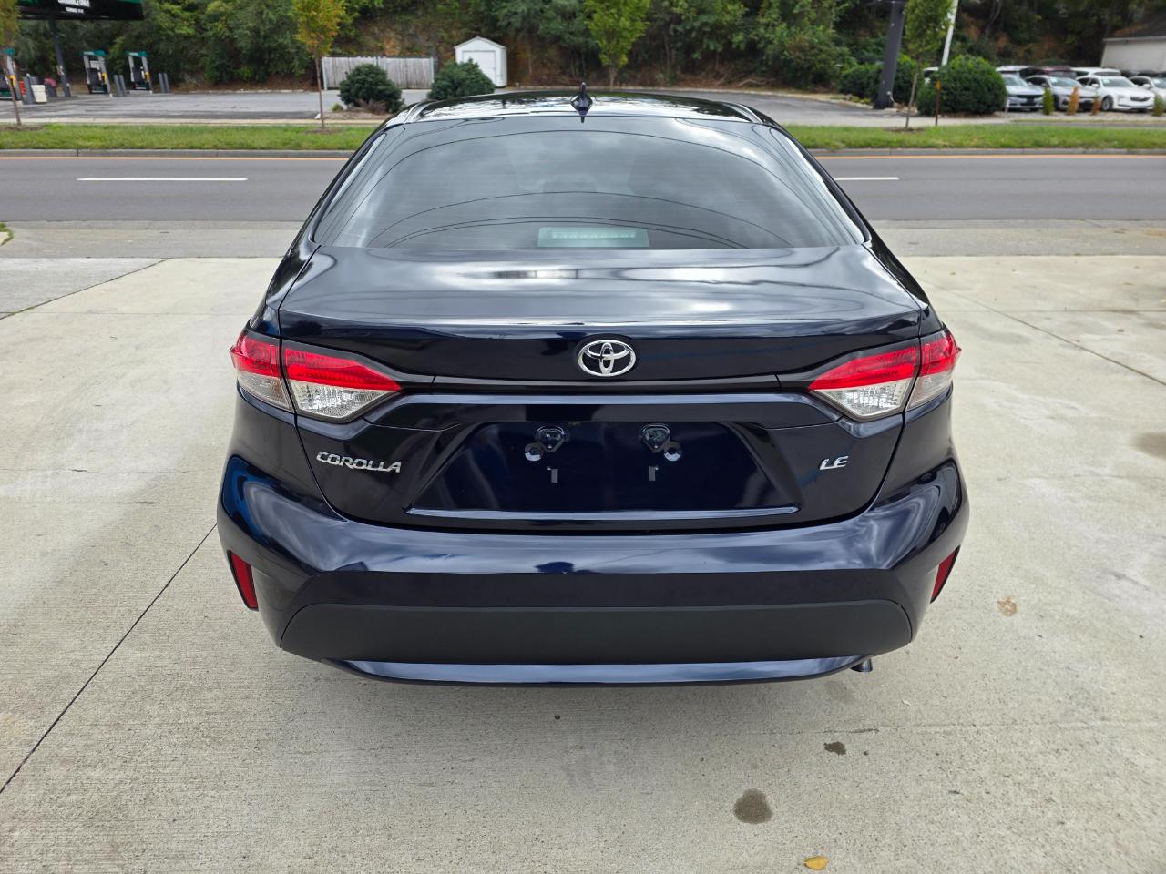 Toyota Corolla LE 2021