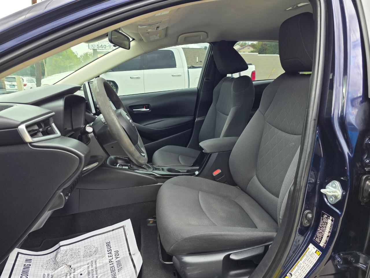 Toyota Corolla LE 2021