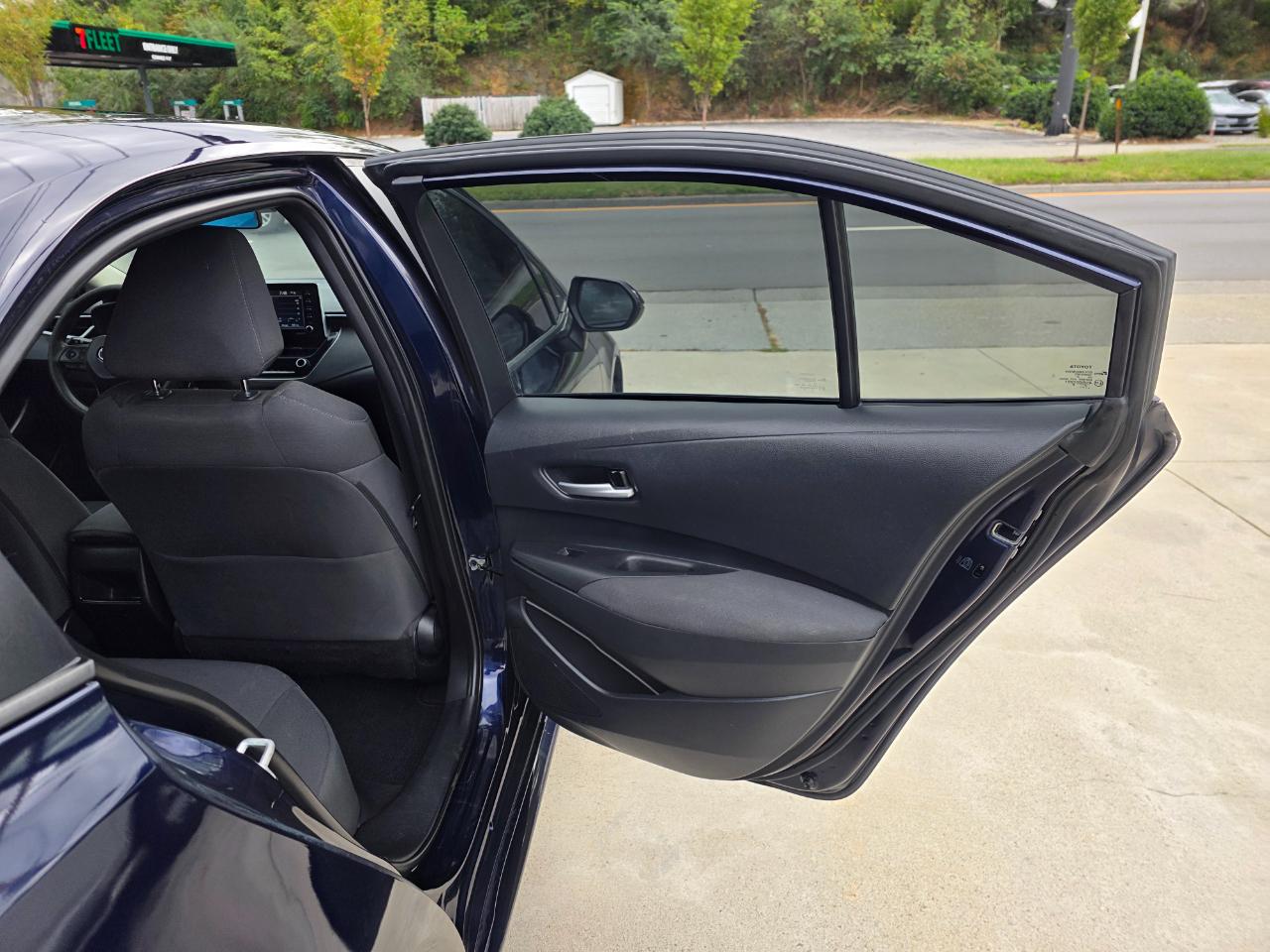 Toyota Corolla LE 2021