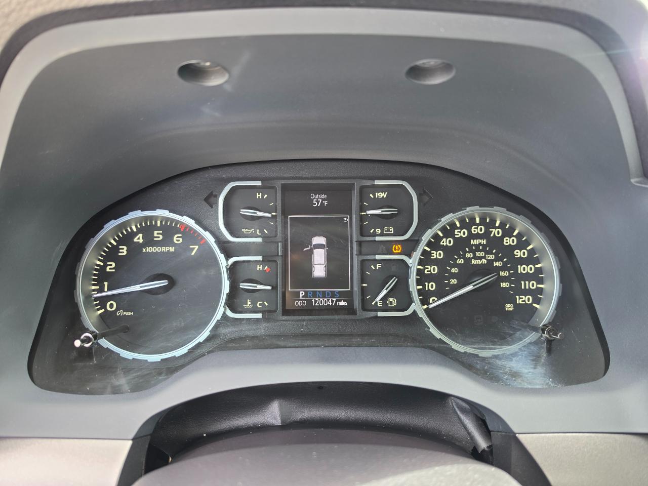 Toyota Tundra SR5 5.7L V8 Double Cab 4WD 2019
