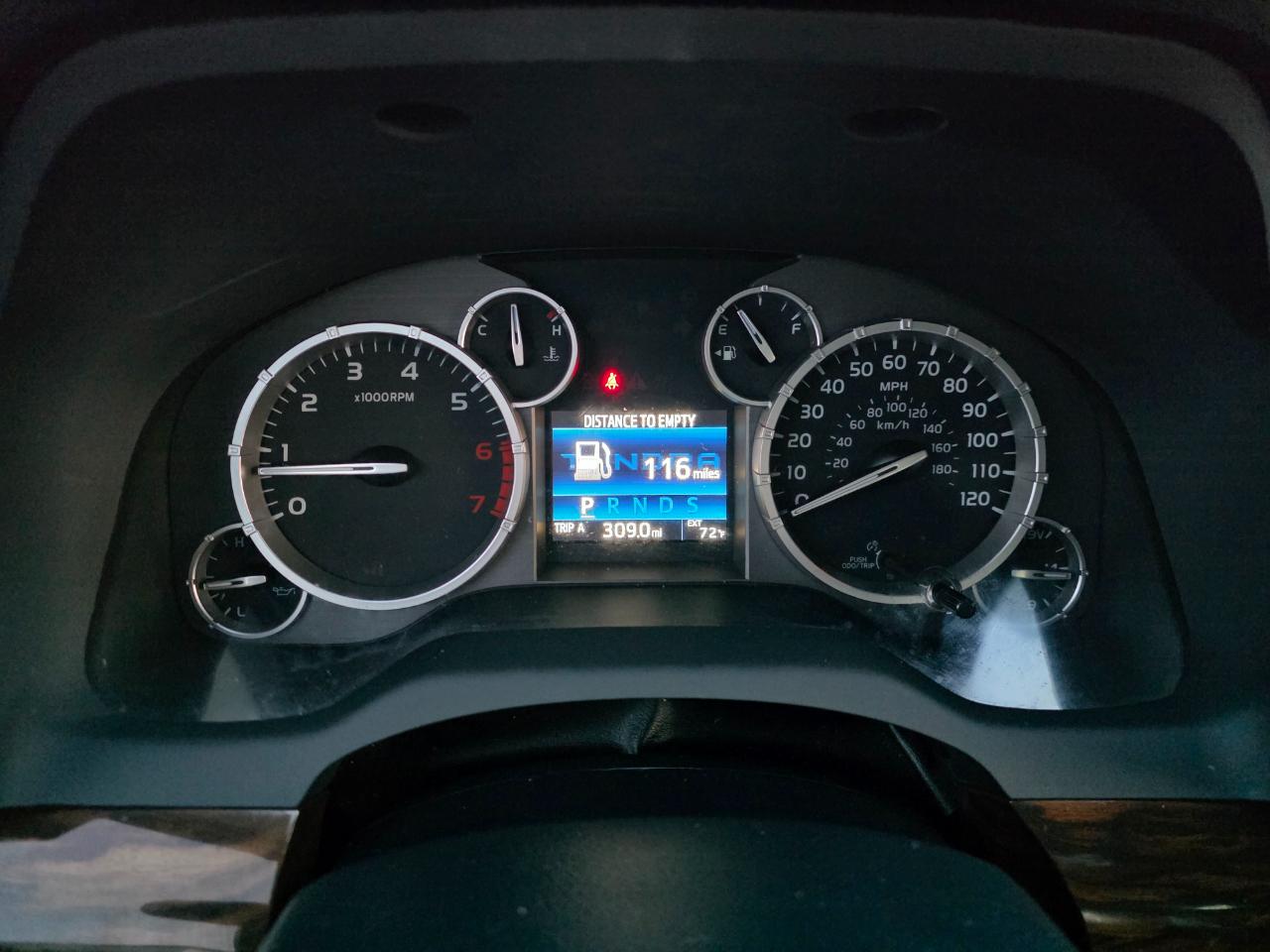 Toyota Tundra Limited 5.7L CrewMax 4WD 2017