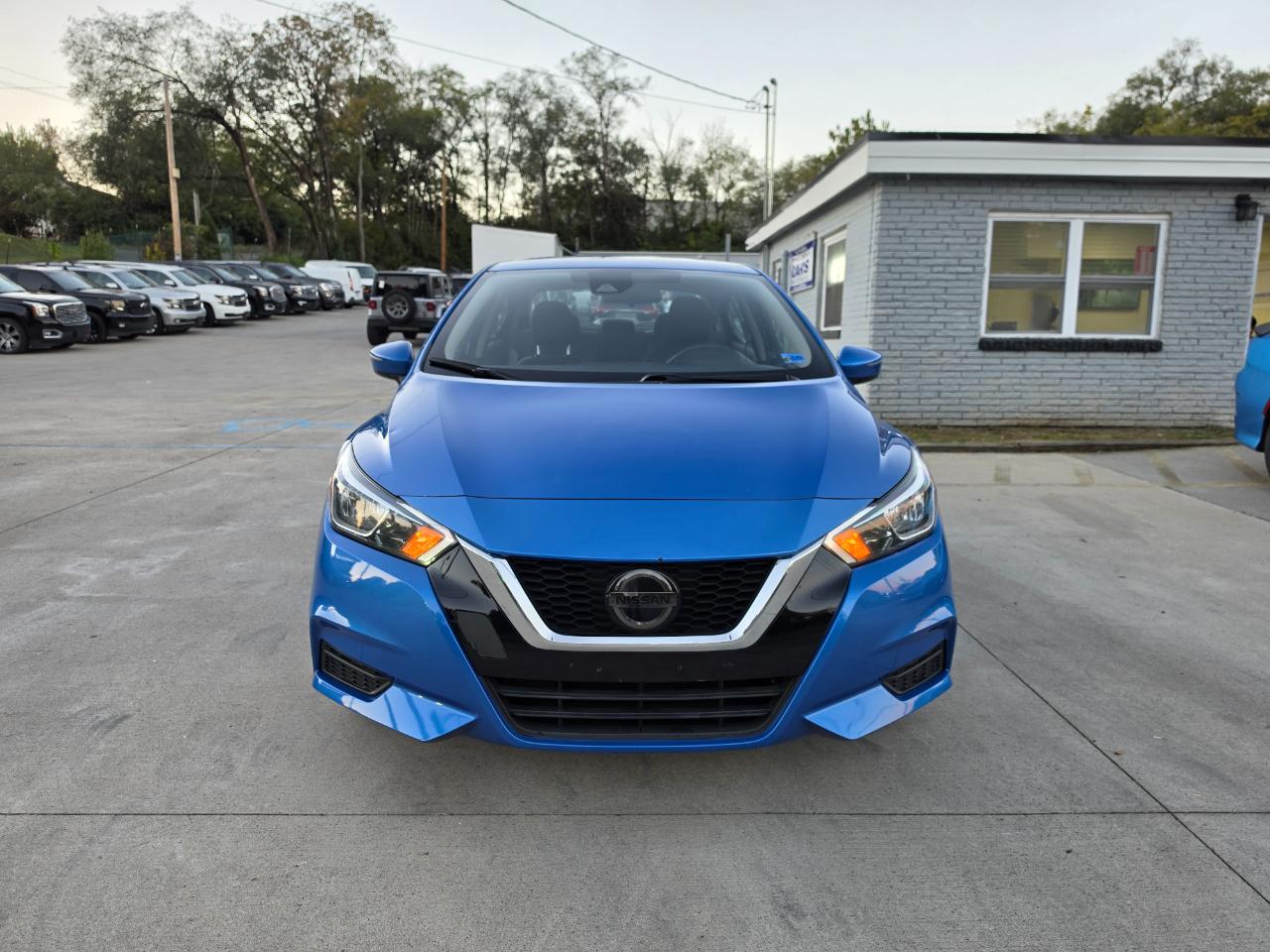Nissan Versa SV 2021