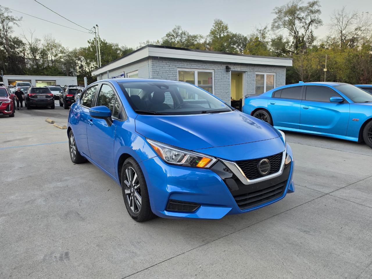 Nissan Versa SV 2021