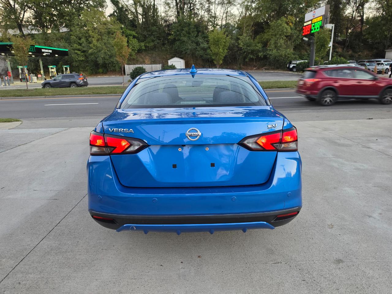 Nissan Versa SV 2021
