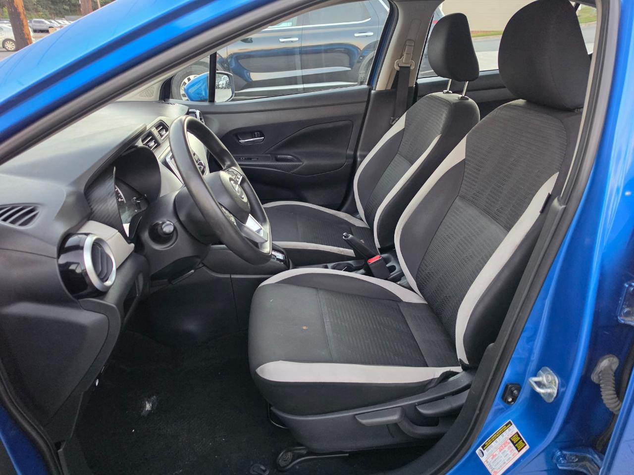 Nissan Versa SV 2021