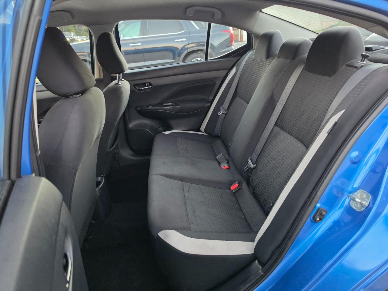 Nissan Versa SV 2021