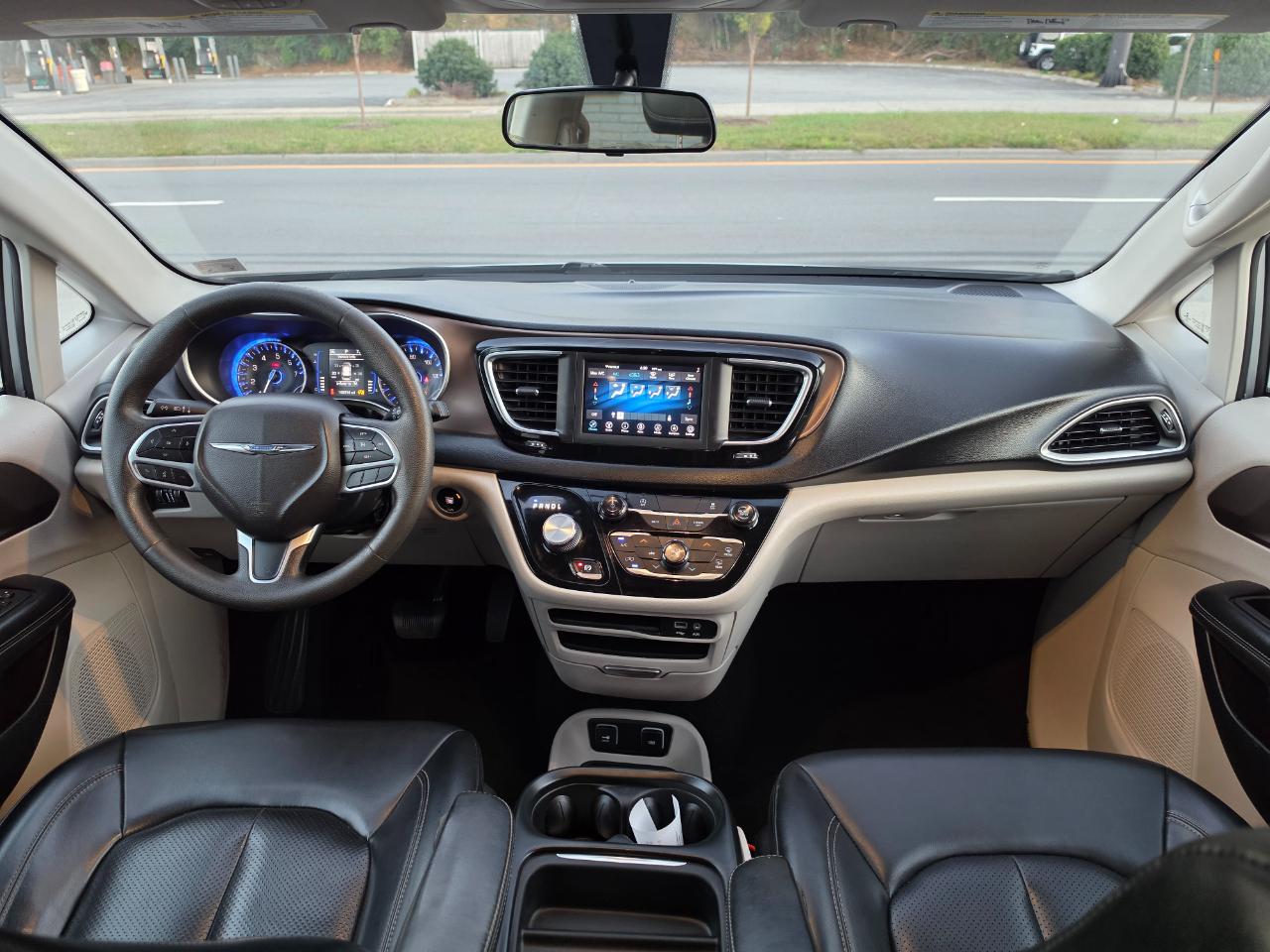 Chrysler Voyager LXI 2020
