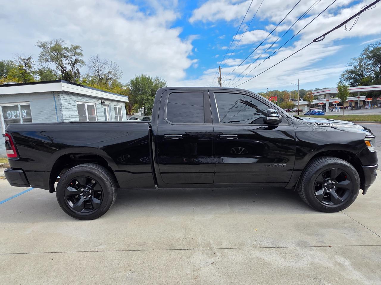 RAM 1500 Big Horn Quad Cab 4WD 2019