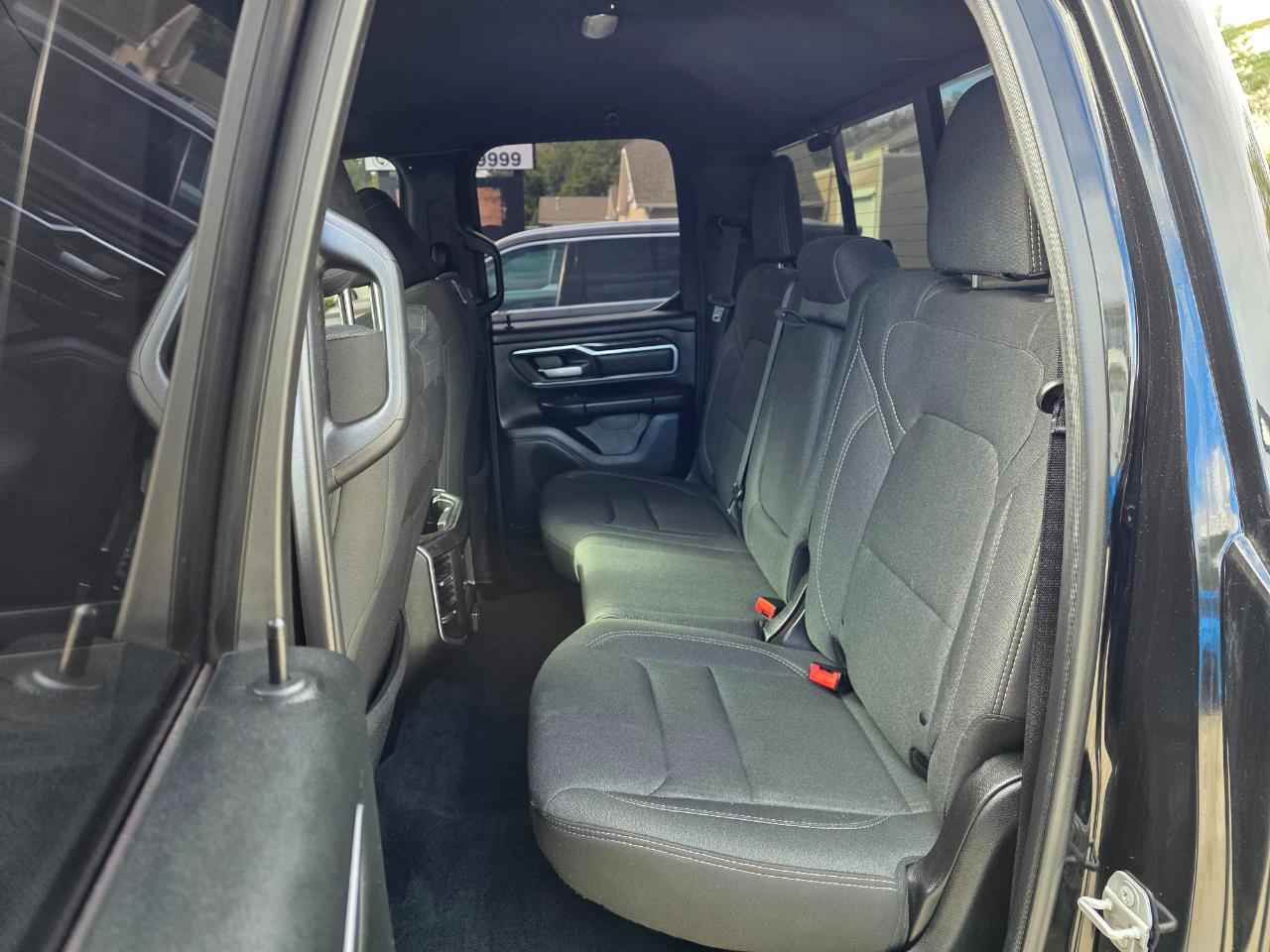 RAM 1500 Big Horn Quad Cab 4WD 2019