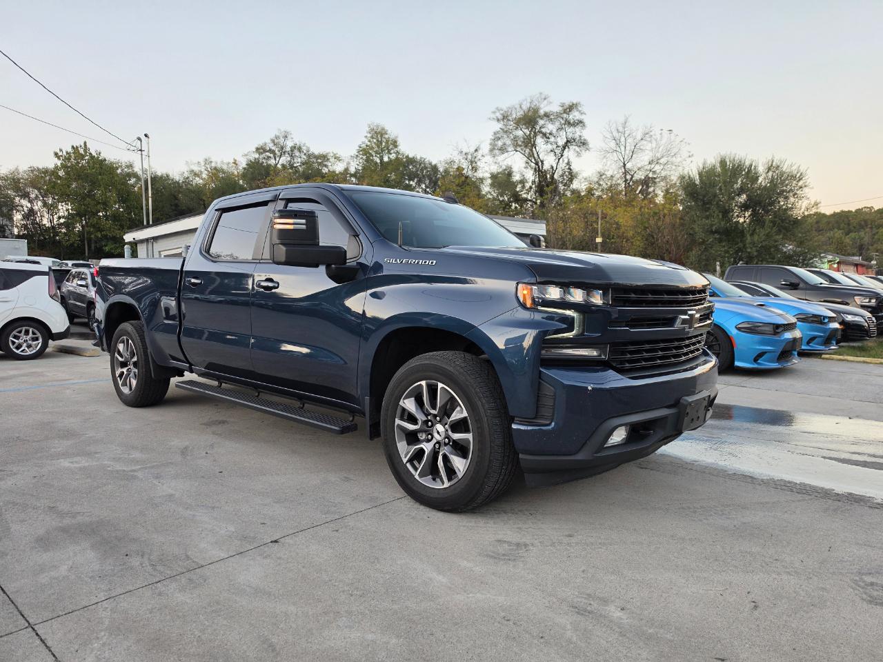 Chevrolet Silverado 1500 RST Crew Cab Long Box 4WD 2020