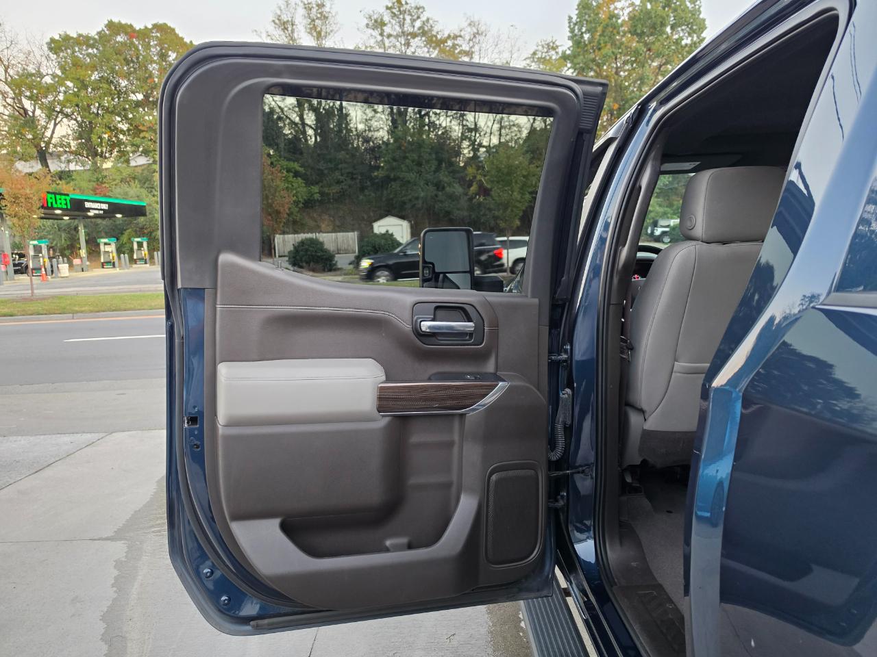 Chevrolet Silverado 1500 RST Crew Cab Long Box 4WD 2020