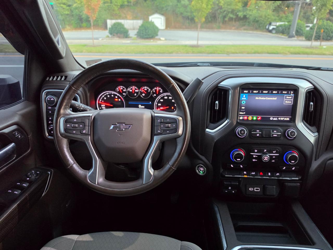 Chevrolet Silverado 1500 RST Crew Cab Long Box 4WD 2020