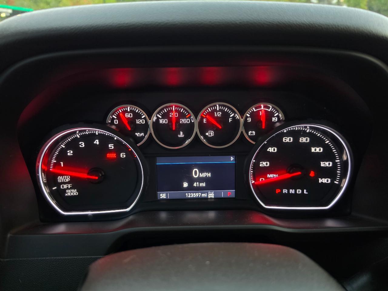 Chevrolet Silverado 1500 RST Crew Cab Long Box 4WD 2020