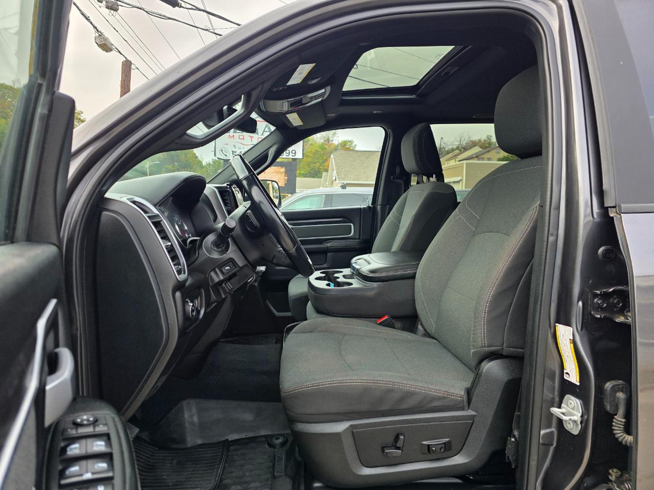 RAM 2500 Big Horn 4WD 2022