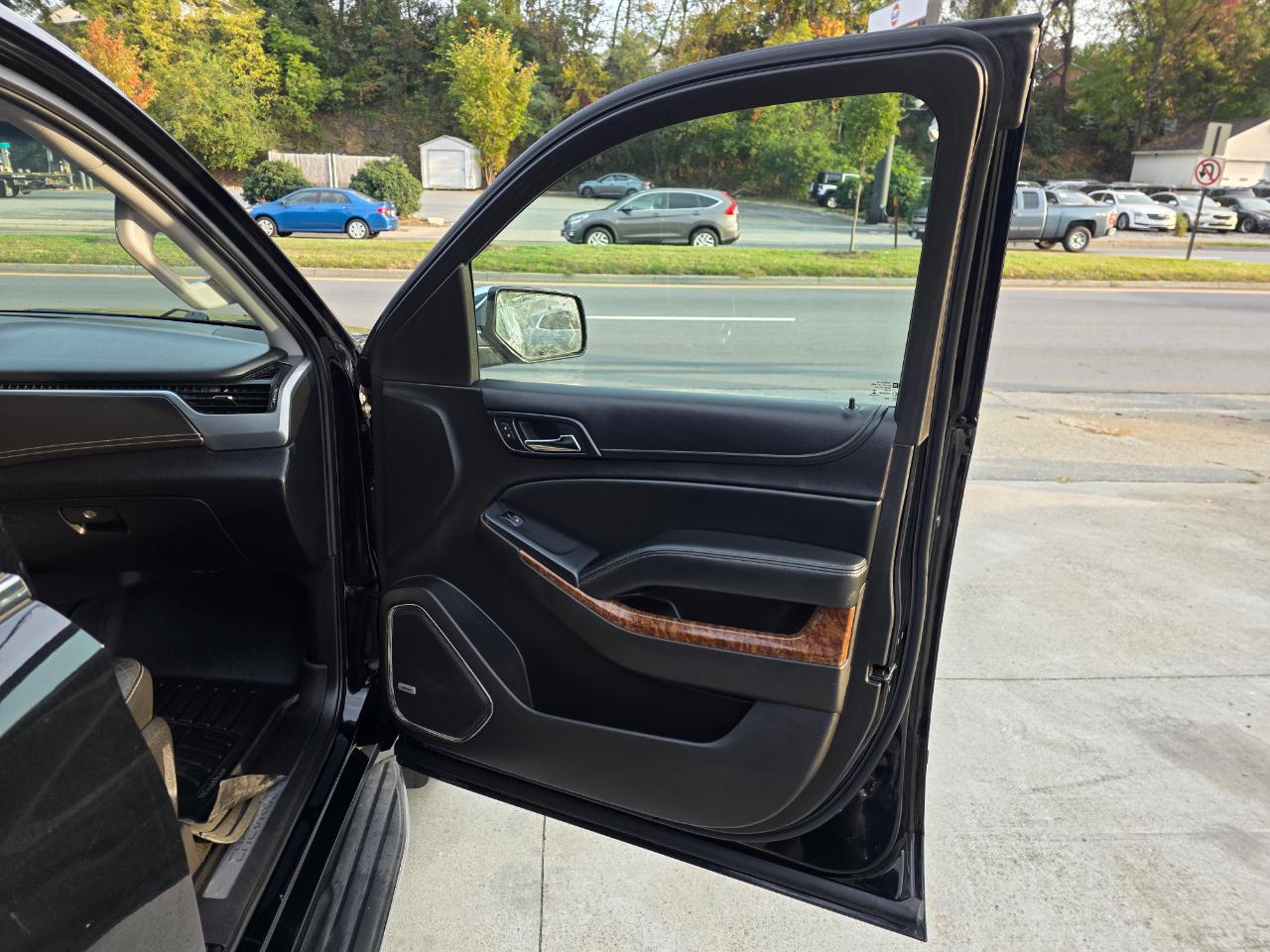 Chevrolet Suburban LTZ 1500 4WD 2015