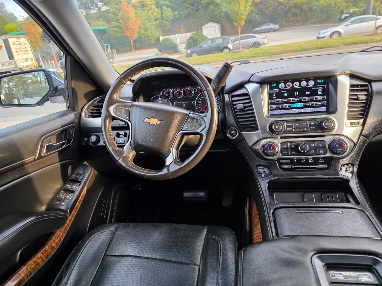 Chevrolet Suburban LTZ 1500 4WD 2015