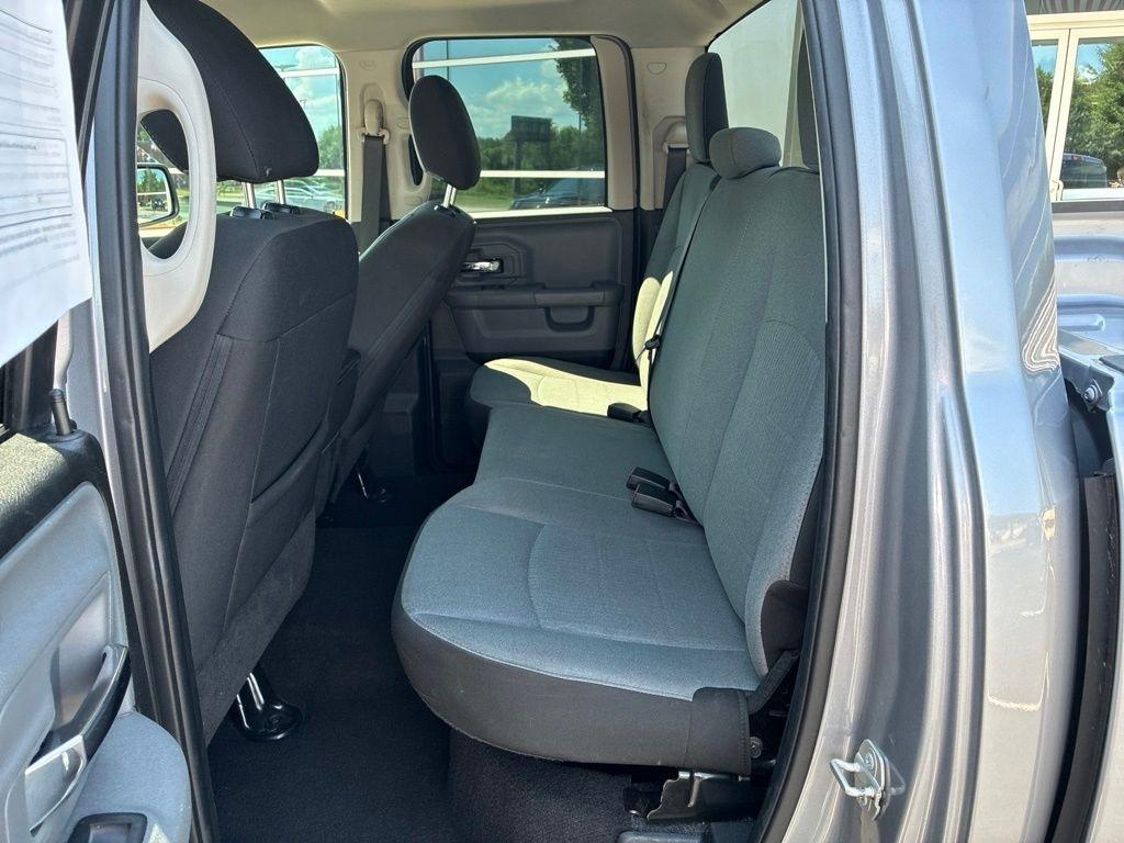 RAM 1500 Classic SLT 4x4 Quad Cab 6'4" Box 2024