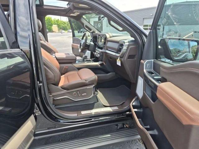 Ford F-150 King Ranch 4WD SuperCrew 5.5' Box 2025