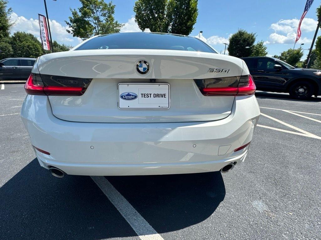BMW 3 Series 330i Sedan 2025