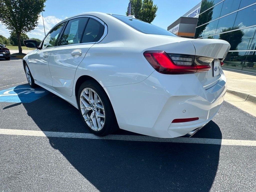 BMW 3 Series 330i Sedan 2025