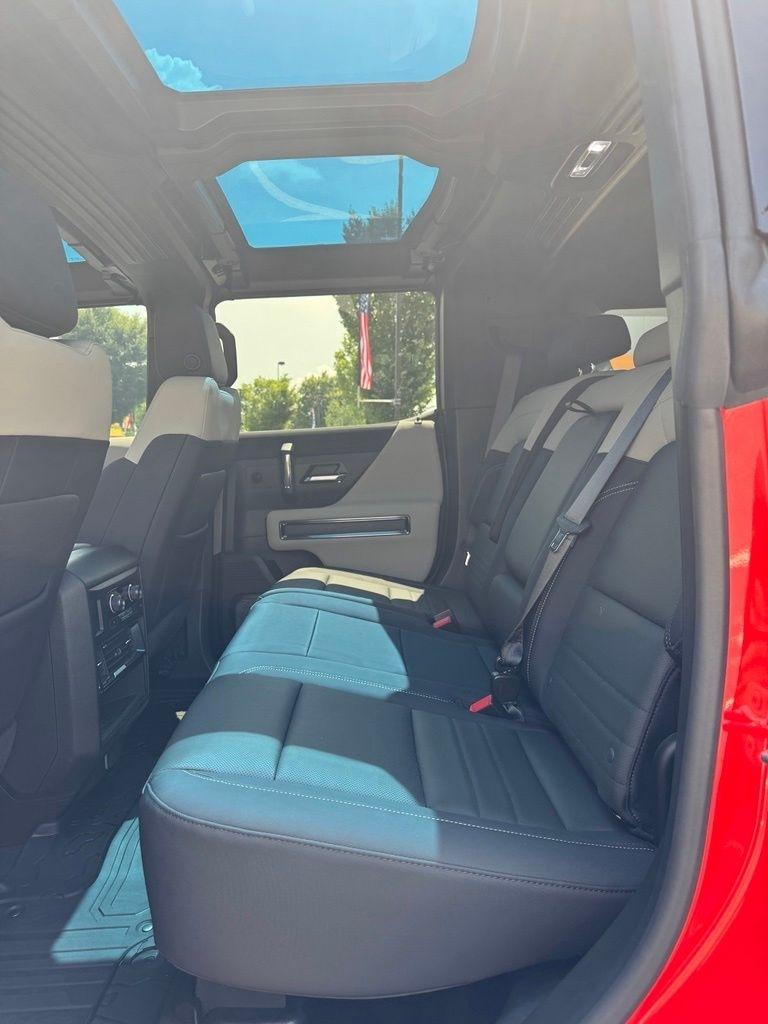 GMC HUMMER EV SUV e4WD 4dr 3X 2026