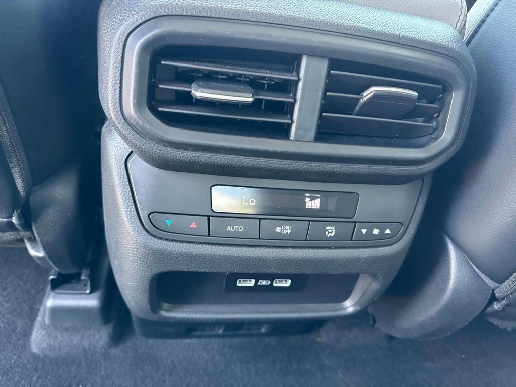 Honda Pilot EX-L 7 Passenger 2WD 2023