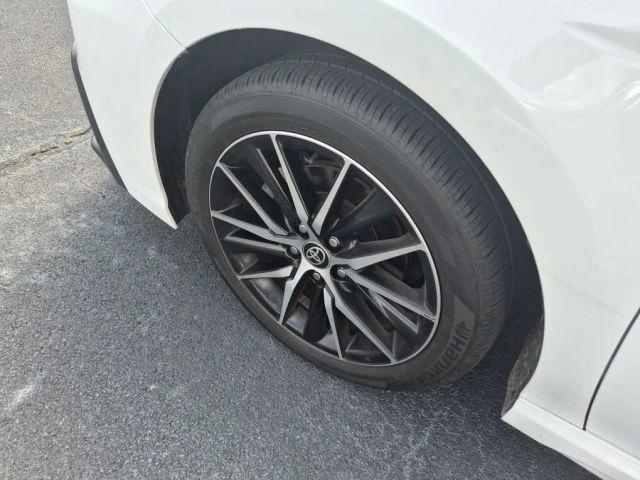 Toyota Camry SE Auto (Natl) 2024