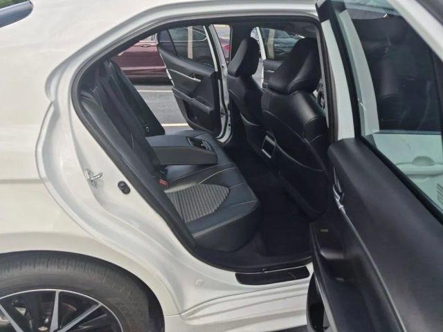 Toyota Camry SE Auto (Natl) 2024