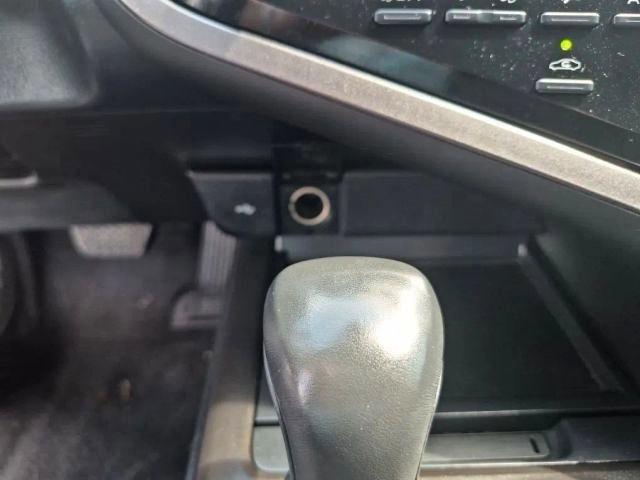 Toyota Camry SE Auto (Natl) 2024